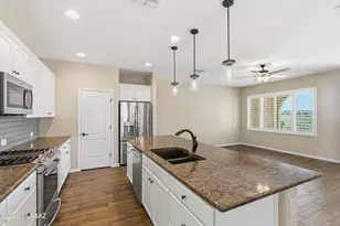 871 N Broken Hills Dr, Green Valley, AZ 85614 - Photo 17