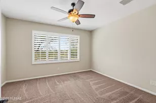 871 N Broken Hills Dr, Green Valley, AZ 85614 - Photo 23