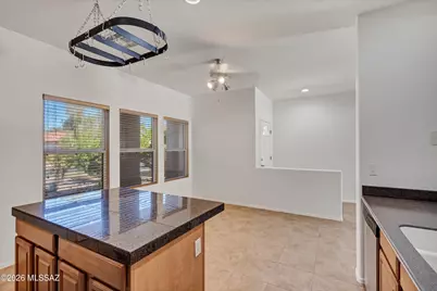 739 W Buffalo Grass Drive, Oro Valley, AZ 85755 - Photo 11