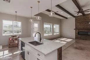 3240 N Bouchard Pl, Tucson, AZ 85749 - Photo 7