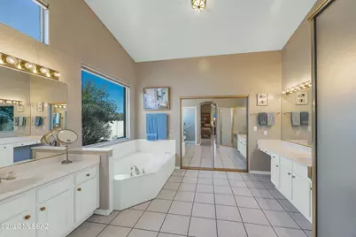 7400 E Pipe Springs Place, Tucson, AZ 85750 - Photo 31