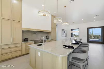 2537 N Lloyd Bush Drive, Tucson, AZ 85745 - Photo 15