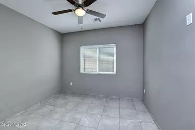 1724 S 8th Avenue, Tucson, AZ 85713 - Photo 13