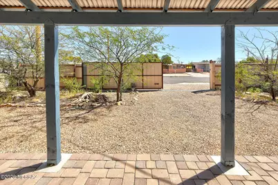 1724 S 8th Avenue, Tucson, AZ 85713 - Photo 19