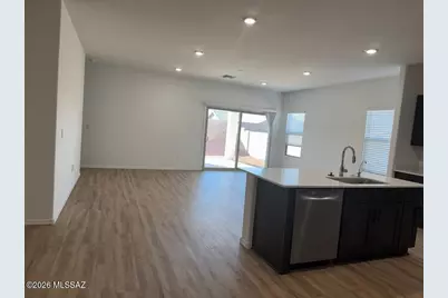 1128 S Grantham Drive, Vail, AZ 85641 - Photo 3