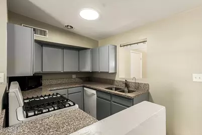 6426 E Calle Herculo, Tucson, AZ 85710 - Photo 15