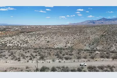 1742 Ruta Caravela #10, Rio Rico, AZ 85648 - Photo 11