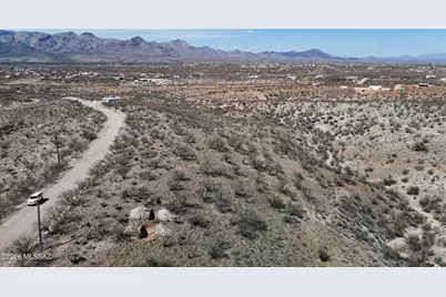 1742 Ruta Caravela #10, Rio Rico, AZ 85648 - Photo 5