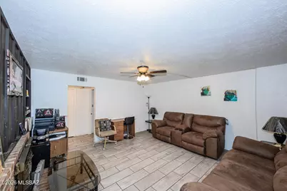 1620 N Wilmot Road #UNIT S345, Tucson, AZ 85712 - Photo 3