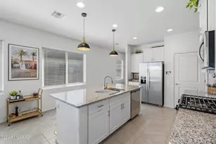 7036 W Jadewood Ln, Tucson, AZ 85757 - Photo 7