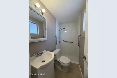 6711 E Nicaragua Drive, Tucson, AZ 85730 - Photo 9