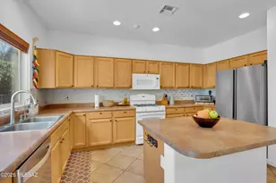 15011 S Camino Rancho Sueno, Sahuarita, AZ 85629 - Photo 17