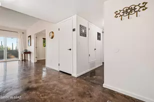 6441 N Foothills Dr, Tucson, AZ 85718 - Photo 5