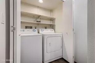 6441 N Foothills Dr, Tucson, AZ 85718 - Photo 29