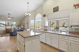 37004 S Ridge Crest Ct, Saddlebrooke, AZ 85739 - Photo 13