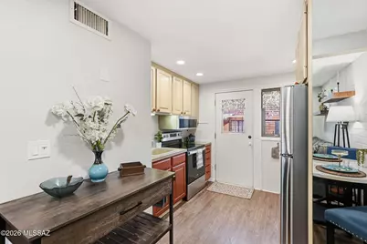 189 S Paseo Sarta #D, Green Valley, AZ 85614 - Photo 13