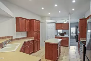 11869 S Morning Mist Pl, Vail, AZ 85641 - Photo 17