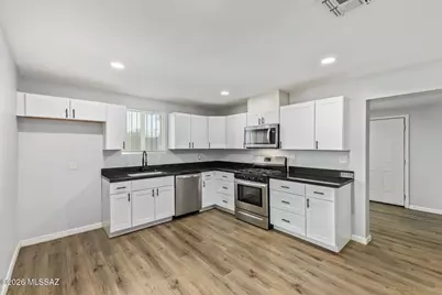 732 E 38th Street, Tucson, AZ 85713 - Photo 11