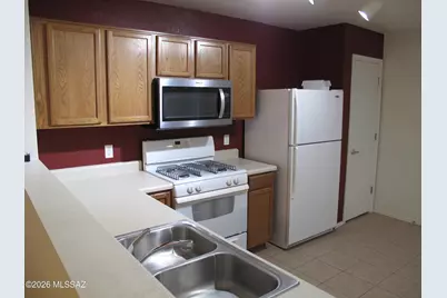 1292 W Calle Libro Del Retrato, Sahuarita, AZ 85629 - Photo 5
