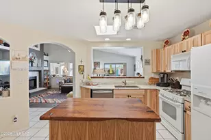 501 W Rio Teras, Green Valley, AZ 85614 - Photo 15