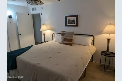 1010 S Calle De La Temporada, Green Valley, AZ 85614 - Photo 5