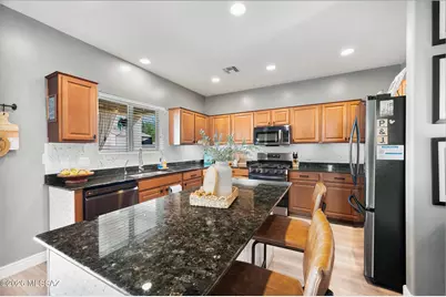 8942 W Twin Springs Drive, Marana, AZ 85653 - Photo 15