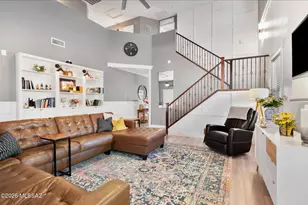 8942 W Twin Springs Dr, Marana, AZ 85653 - Photo 9