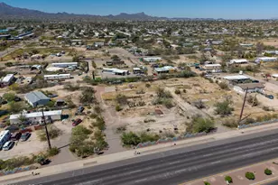 5641 N La Cholla Blvd, Tucson, AZ 85741 - Photo 1