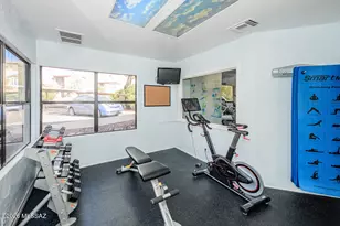 6655 N Canyon Crest Dr, Tucson, AZ 85750 - Photo 33