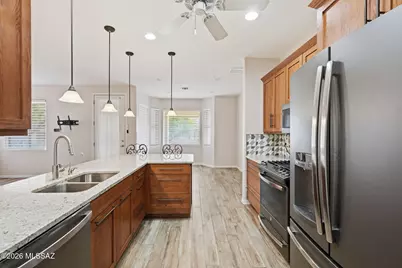 521 W Knotwood Street, Green Valley, AZ 85614 - Photo 11