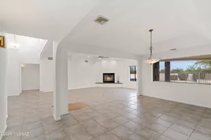 6221 N Placita de Rojelio, Tucson, AZ 85718 - Photo 13