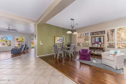 732 W Burntwater Drive, Oro Valley, AZ 85755 - Photo 9