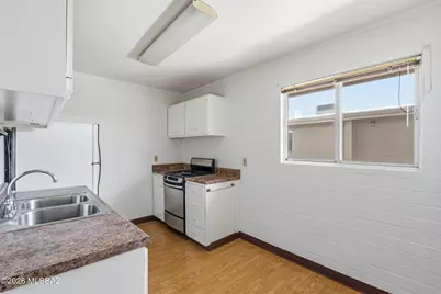 1745 S Jones Boulevard #K204, Tucson, AZ 85713 - Photo 17