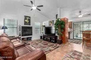 10054 E Bryonwood Ln, Tucson, AZ 85730 - Photo 11