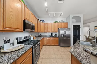 17116 S Cinnebar Mesa Court, Vail, AZ 85641 - Photo 13