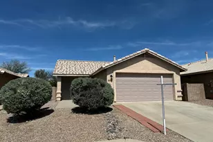 10391 E Rose Hill St, Tucson, AZ 85747 - Photo 1