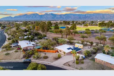 8201 E Lynch Place, Tucson, AZ 85710 - Photo 25