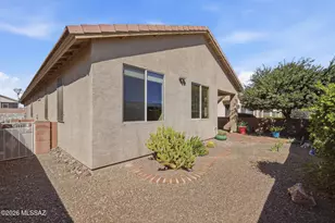 461 W Astruc Dr, Green Valley, AZ 85614 - Photo 29