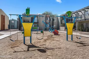 812 S Langley Ave, Tucson, AZ 85710 - Photo 33