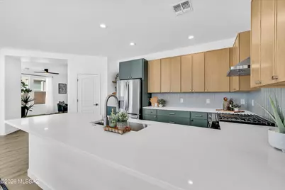 305 W Calle La Bolita, Sahuarita, AZ 85629 - Photo 13