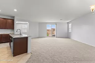 8518 W Pelican Pl, Tucson, AZ 85757 - Photo 17