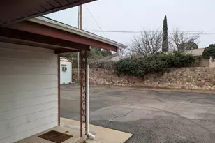 801 S La Mesa Dr, Benson, AZ 85602 - Photo 9