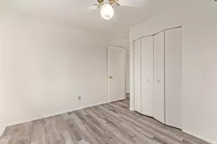 461 W Yucca Ct, Tucson, AZ 85704 - Photo 17