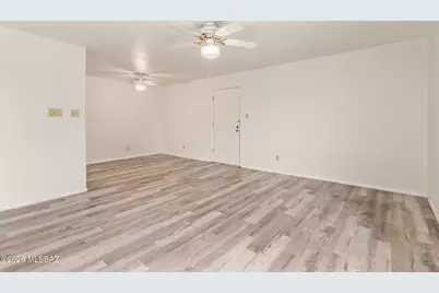 461 W Yucca Court #312, Tucson, AZ 85704 - Photo 3