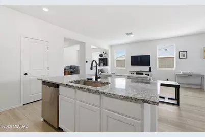 5836 W Pinto Loop, Tucson, AZ 85742 - Photo 5