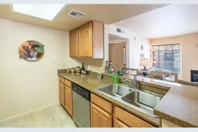 101 S Players Club Drive #3104, Tucson, AZ 85745 - Photo 11