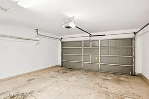 690 W Desert Blossom Dr, Green Valley, AZ 85614 - Photo 33