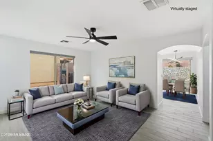 690 W Desert Blossom Dr, Green Valley, AZ 85614 - Photo 5