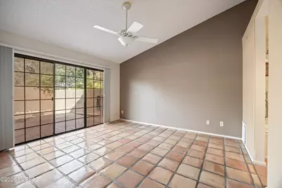 1351 E Stoney Canyon Circle, Tucson, AZ 85737 - Photo 5