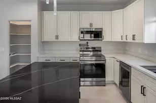 24 Camino Olympia, Rio Rico, AZ 85648 - Photo 11